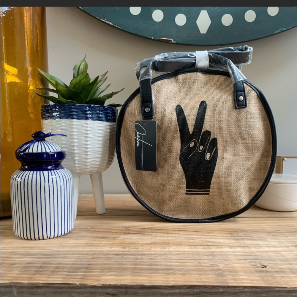 Chateau burlap purse